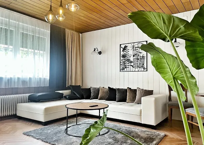 Papas Apartment